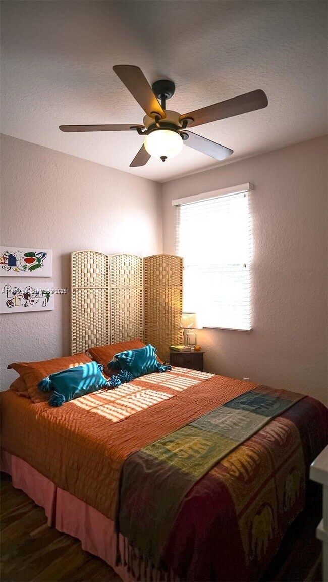 Building Photo - 104 Harbors Way