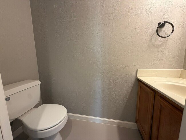 Building Photo - 8420 Oak Flat Way