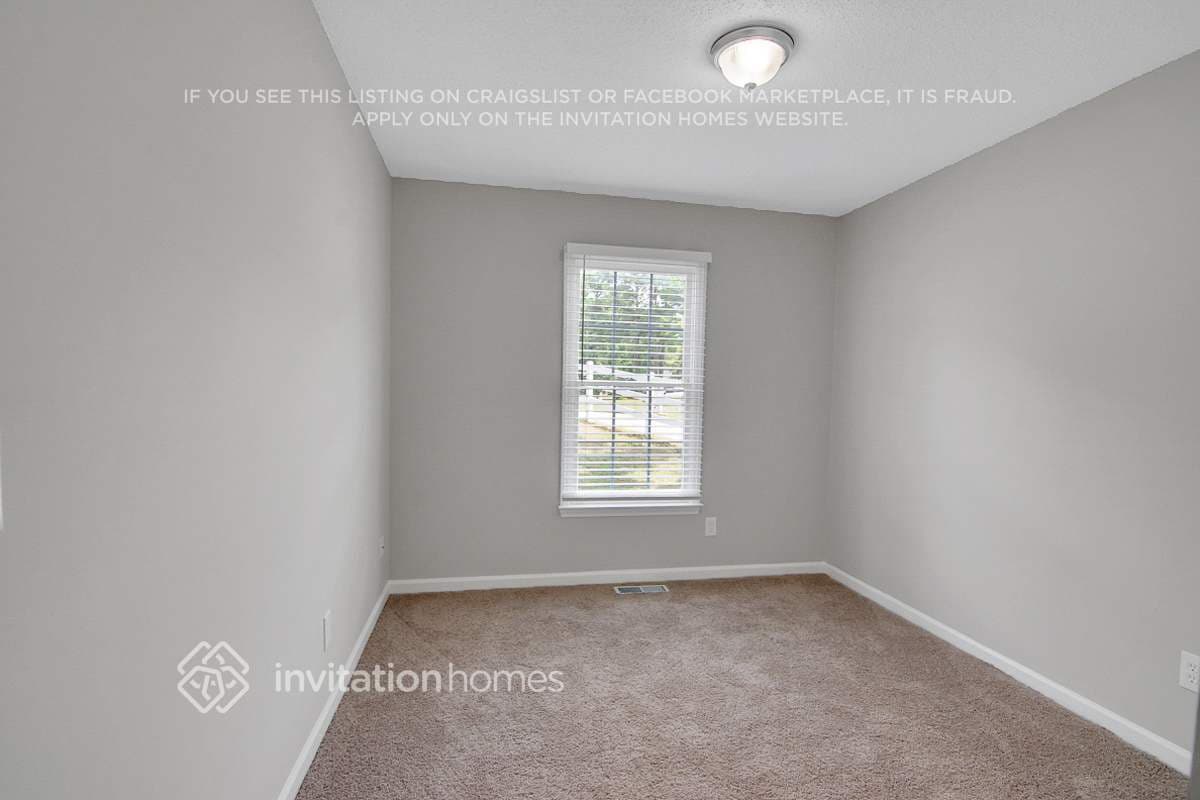 Building Photo - 5601 Rudolph Ct
