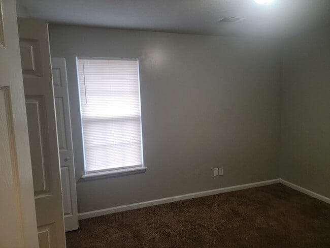 Building Photo - Creek Bend - Columbia County