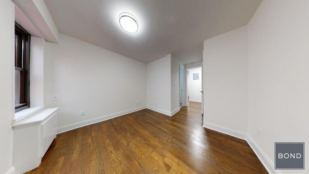 Building Photo - 405 E 56th St