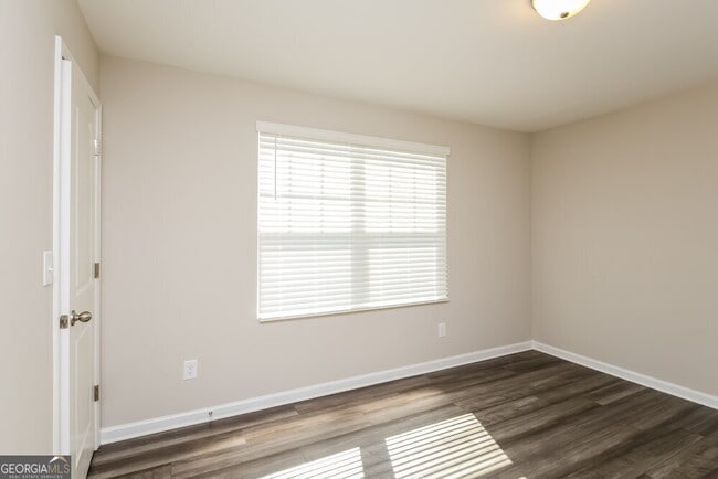 Building Photo - 3934 Kendrick Cir