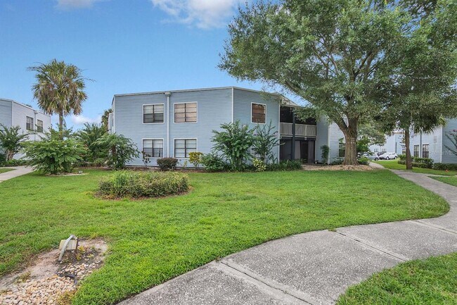 Building Photo - 3883 Atrium Dr