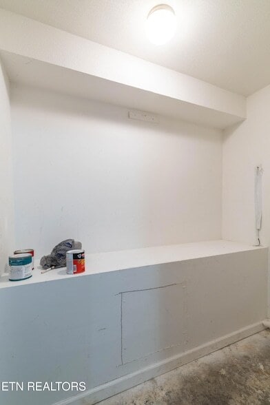 Building Photo - 241 Harless Rd