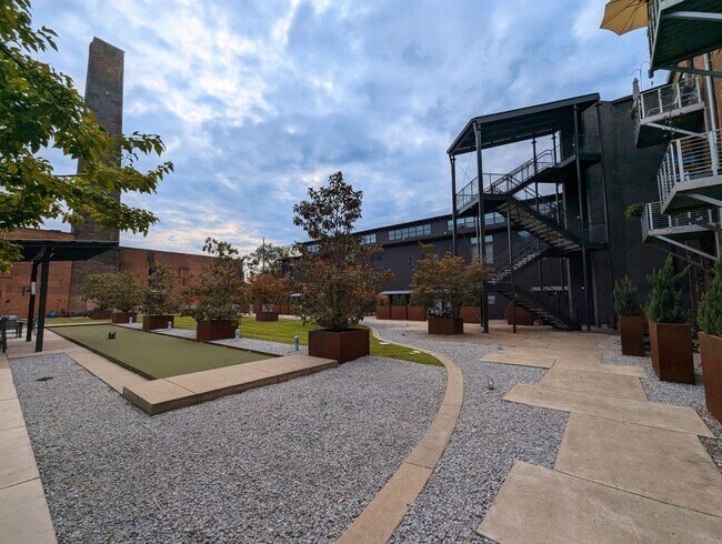 Building Photo - Amazing Germantown Loft in Historic Werthan Mills Lofts!