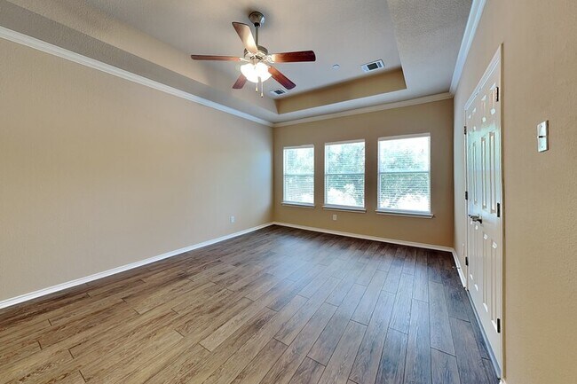 Building Photo - 2988 Sicily Way