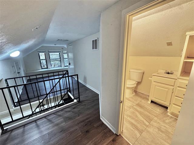 Building Photo - 1706 Saddle Rd