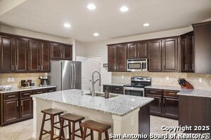 Building Photo - 433 Cactus Flower