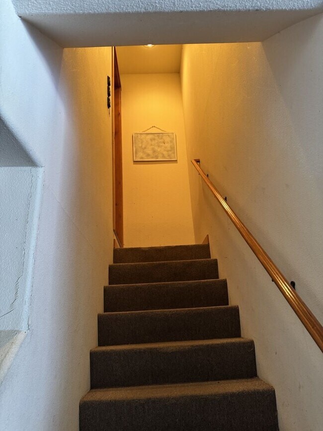 Building Photo - Luxury 5-Bedroom, 6-Bathroom Mountain Retreat – Hot Tub, Fireplaces, & More!