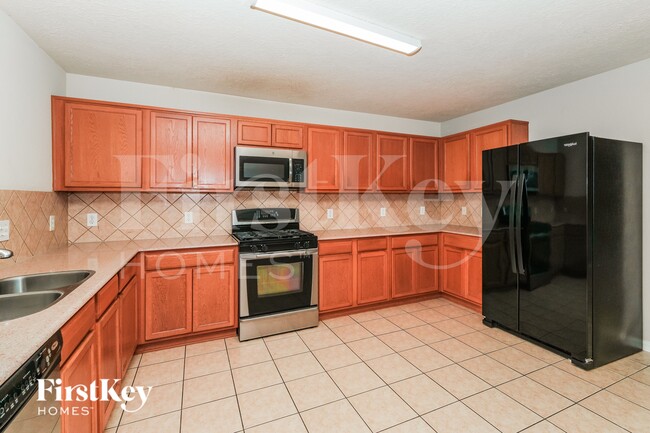 Building Photo - 29206 Legends Beam Dr