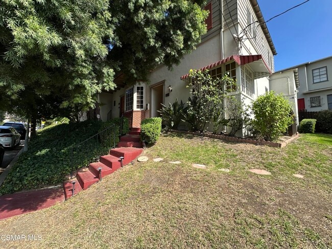 Building Photo - 3136 Griffith Park Blvd