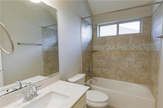 Building Photo - 6224 Lake Teravista Way