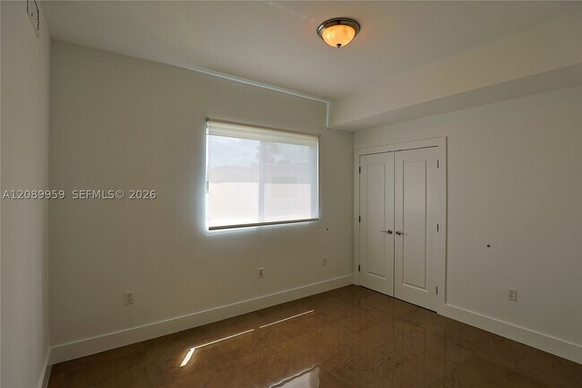 Building Photo - 7520 SW 59th St