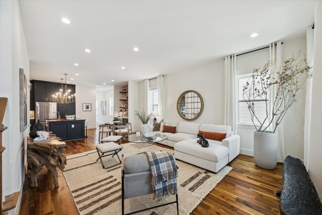 Building Photo - 1514 31st St