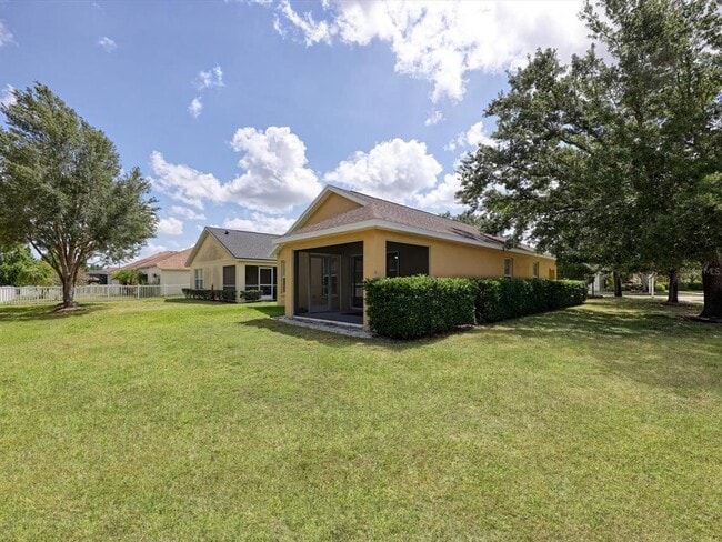 Building Photo - 6258 Blue Runner Ct