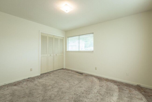 Building Photo - 3408 Gail Dr