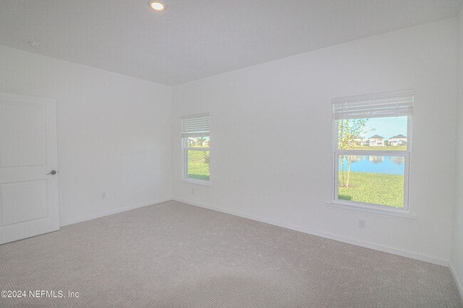 Building Photo - 483 Stargaze Ln