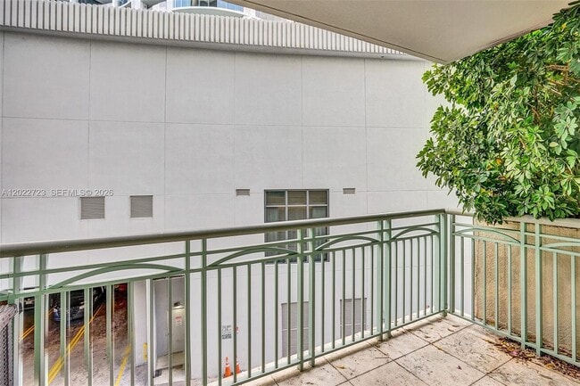 Building Photo - 3400 SW 27th Ave