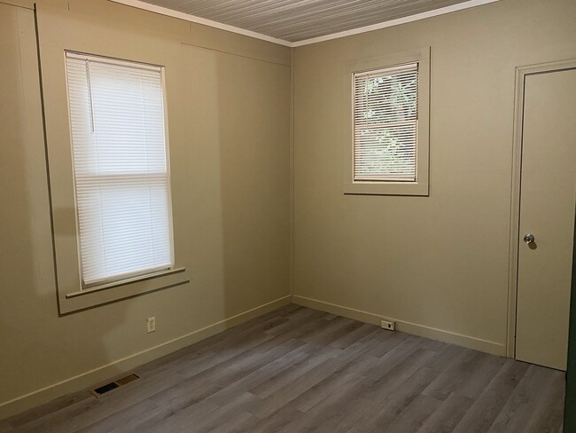 Rear bedroom toward back - 7051 Greenville Hwy