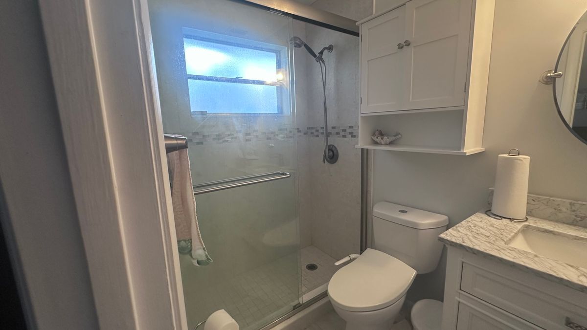 Building Photo - 2600 SE Ocean Blvd