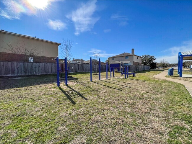 Building Photo - 116 Remington Dr
