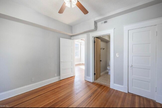 Building Photo - 214 Lucile Ave