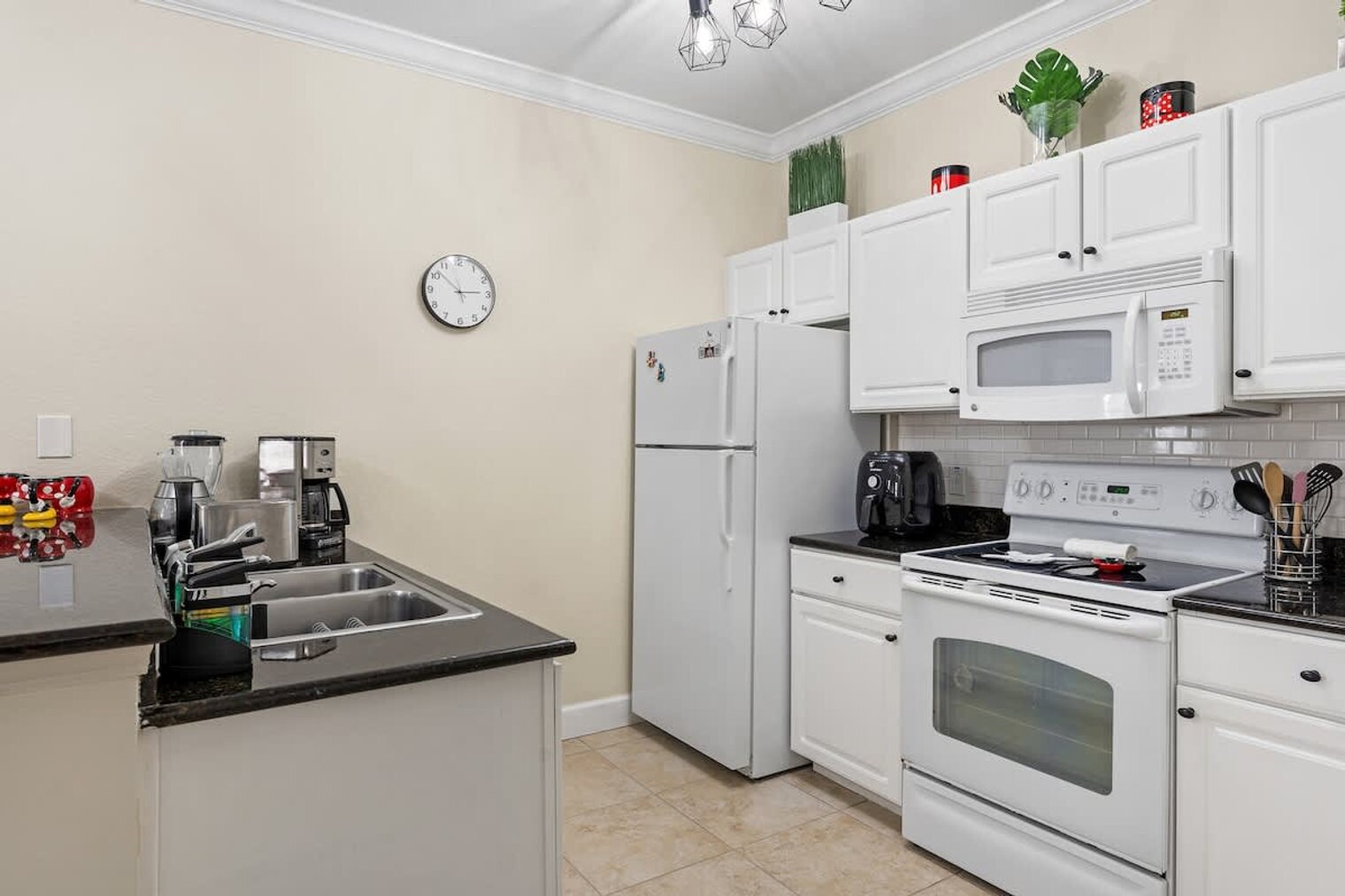 Building Photo - 2964 Lucayan Harbour Cir