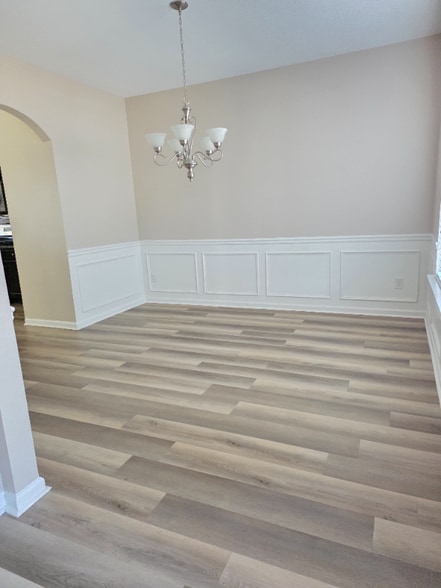 Building Photo - 5028 Manning Dr