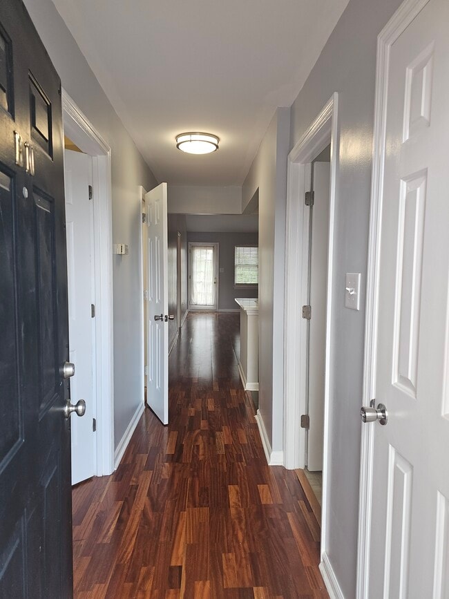 Building Photo - 2165 S Milledge Ave