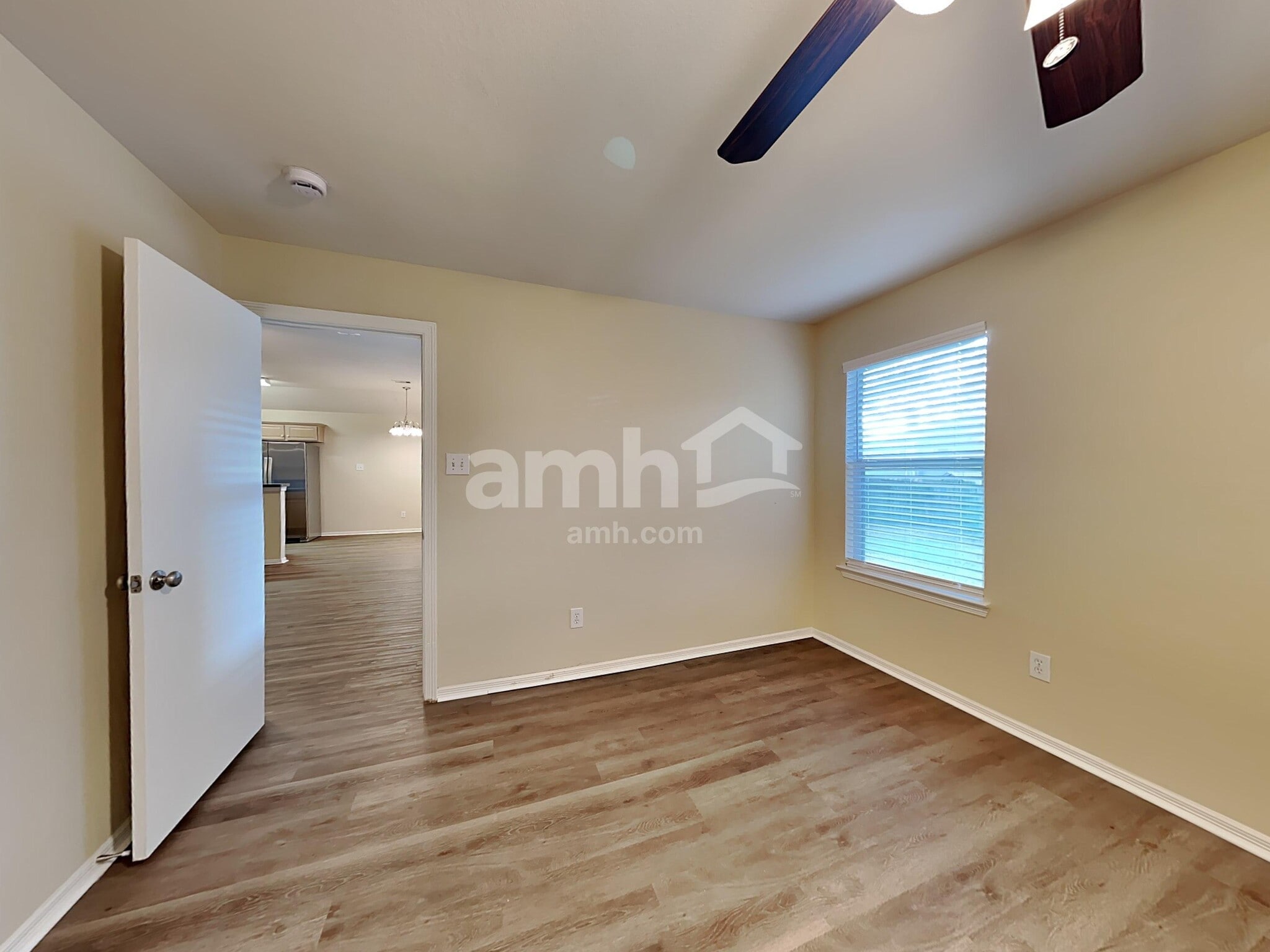 Building Photo - 270 Adobe Terrace S