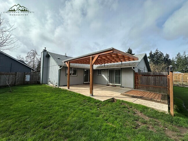 Building Photo - Update 3 bedroom 2 bathroom House