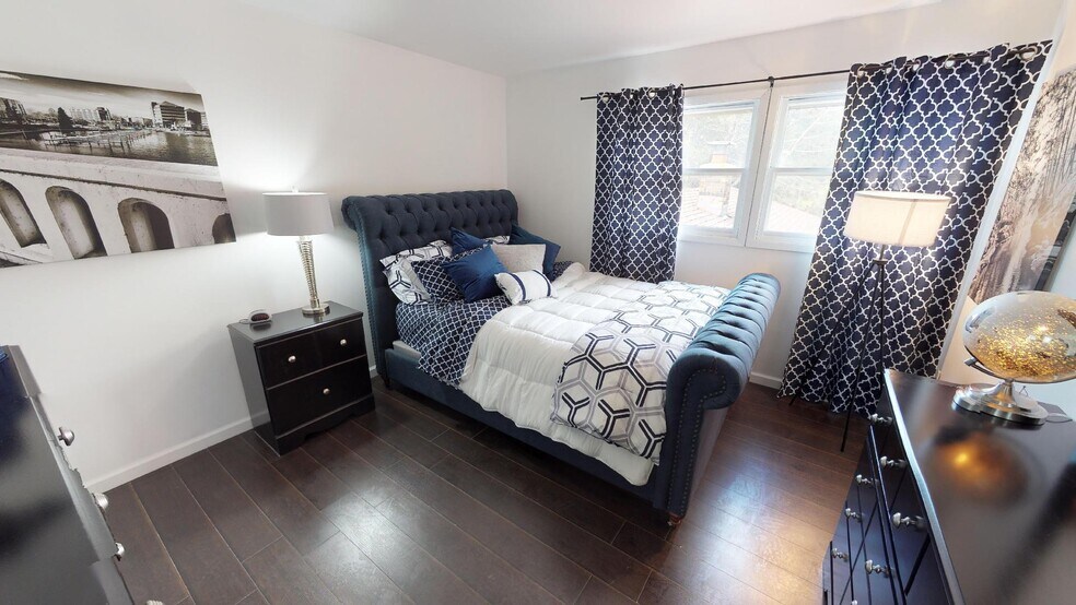 Building Photo - 303 Westbrook Drive