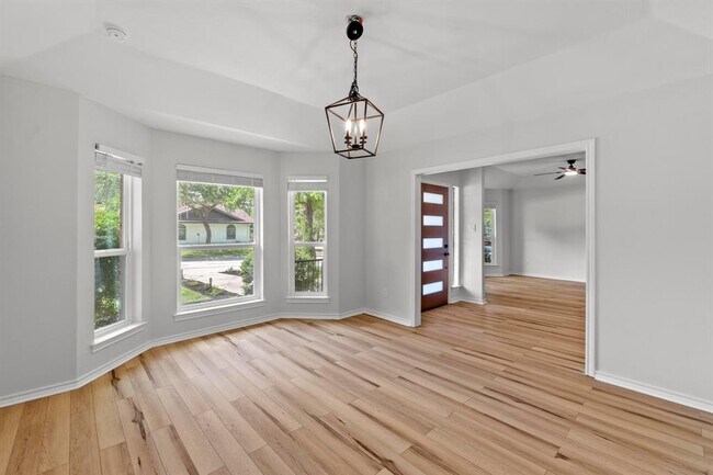 Building Photo - 801 Lime Rock Dr