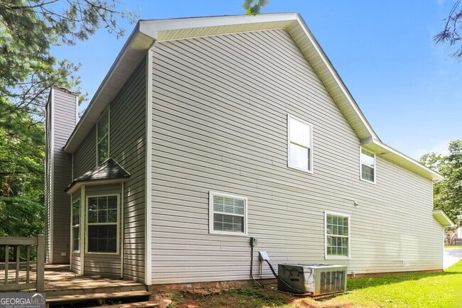 Building Photo - 4125 Clarks Tr