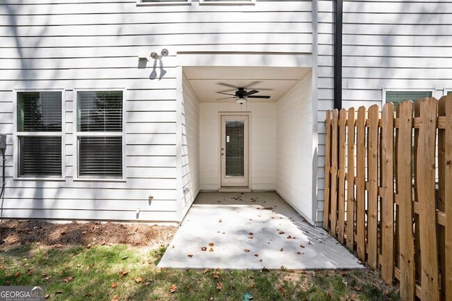 Building Photo - 3170 Washburn St SE