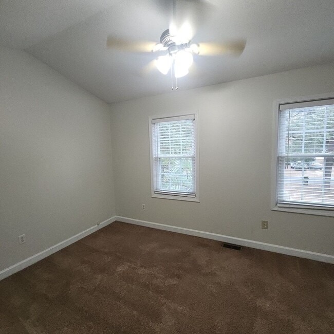 Building Photo - Surfside Beach Townhome- Long Term Rental