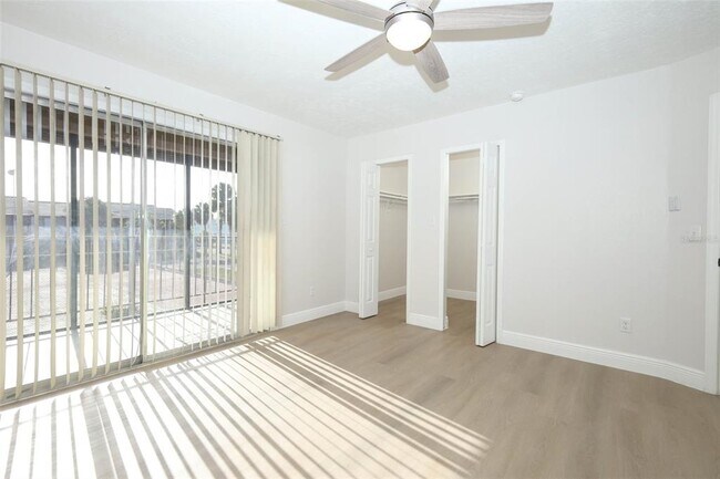 Building Photo - 4029 Henley Rd