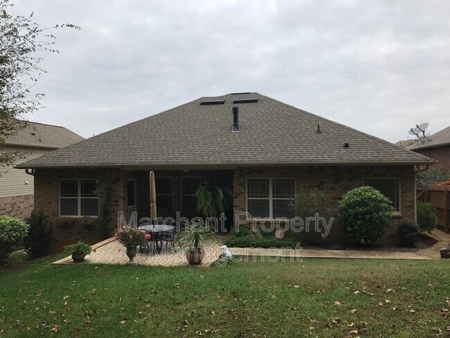 Building Photo - 500 Airdale Ln