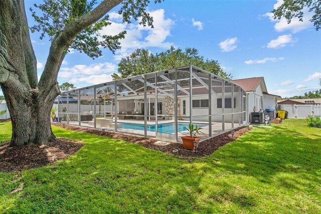 Building Photo - 2824 Paddock Dr