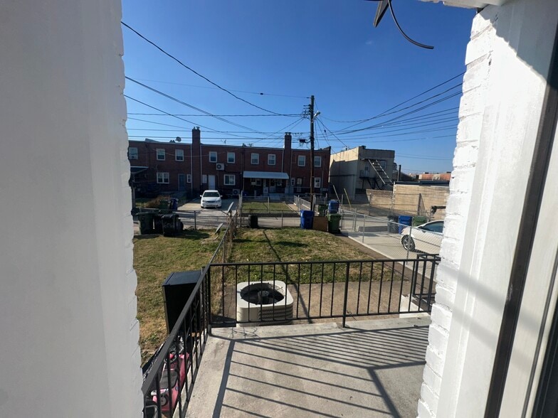 Building Photo - 604 Quail St