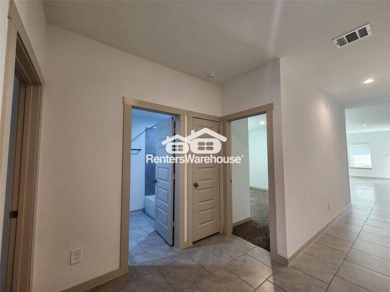 Building Photo - 4934 Natchez Trce