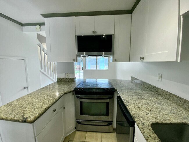 Building Photo - Nob Hill 2 bed, 1.5 bath in Mililani