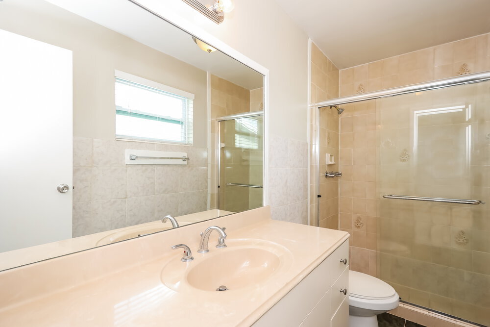 Building Photo - 9521 NW 25th St