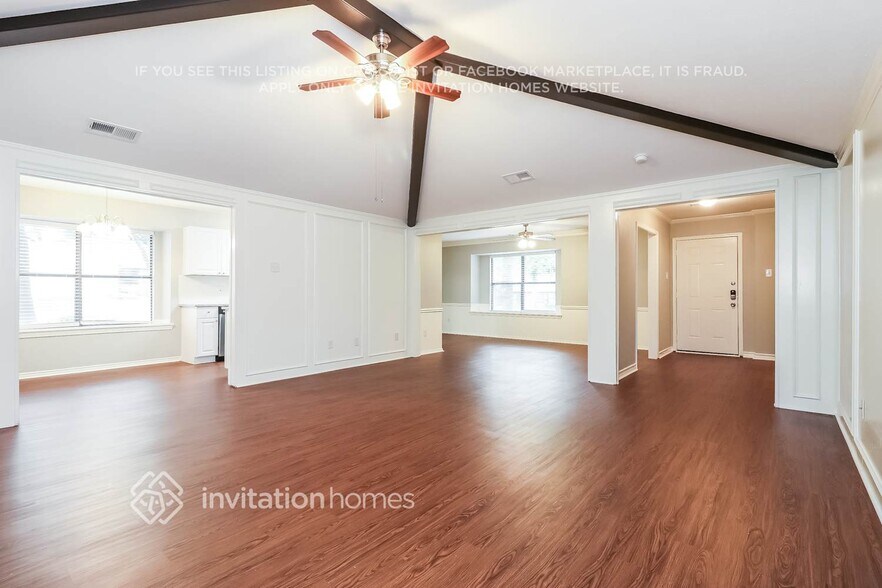 Building Photo - 3803 Double Oak Ln