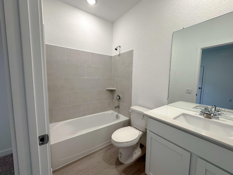 Building Photo - 1419 Caceres Spur