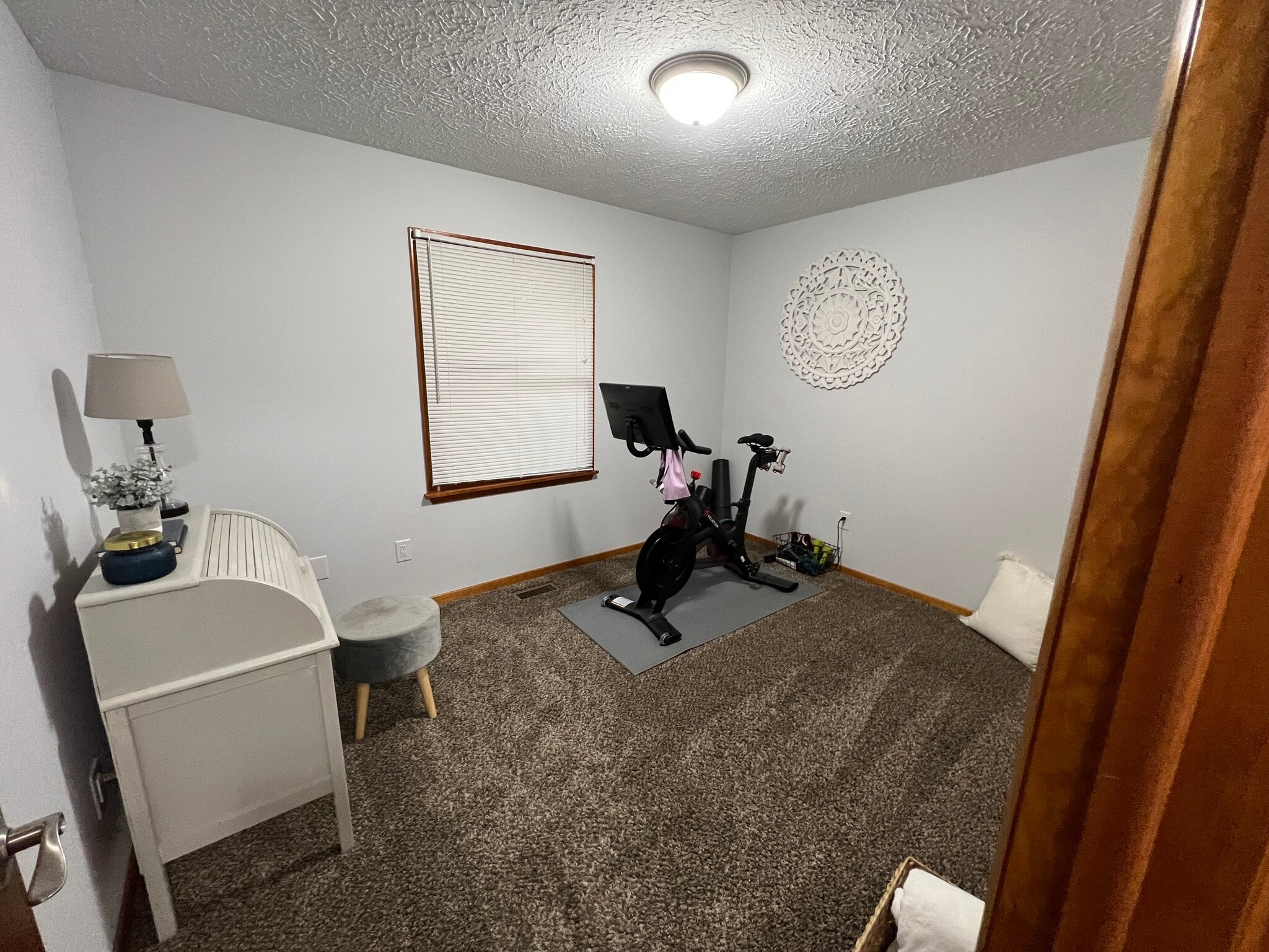 Bed Room/Office - 612 Acorn Pl