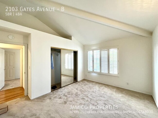 Building Photo - 2103 Gates Ave