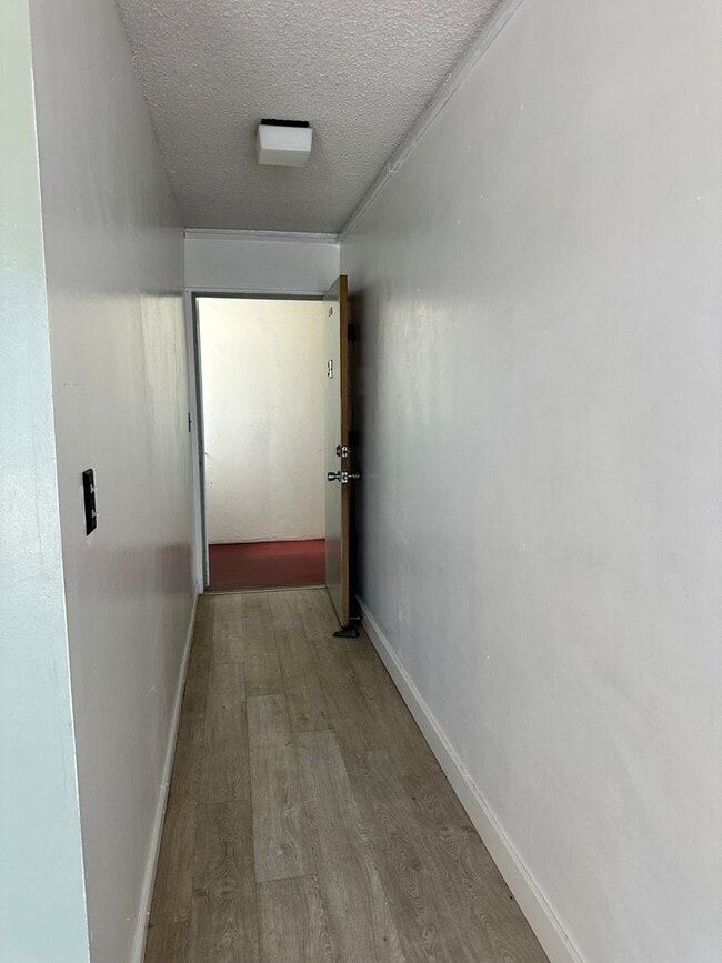 Building Photo - 1309 Wilder Ave