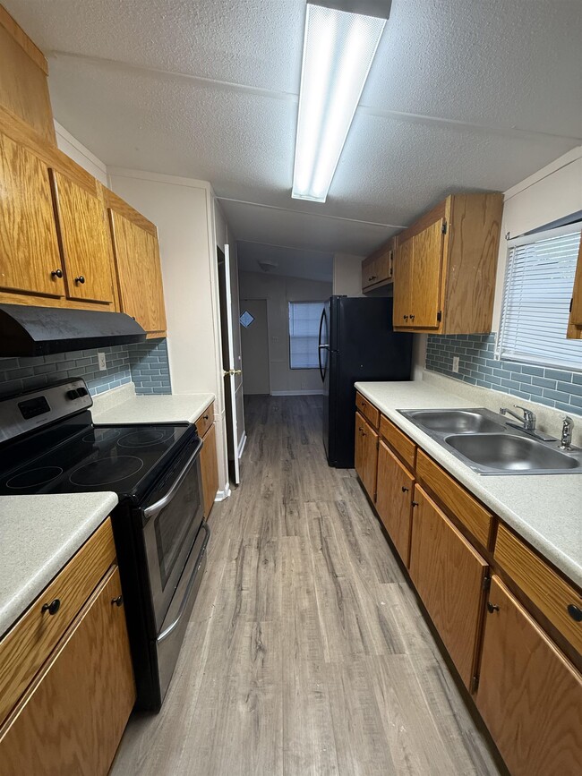 Building Photo - 11606 Bright Star Cir