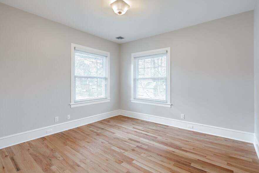 BEDROOM 2 - 309 Warwick Rd